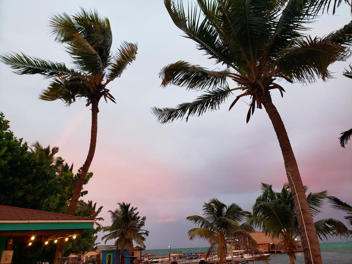 Ocean Tide Beach Resort San Pedro  Ngoại thất bức ảnh